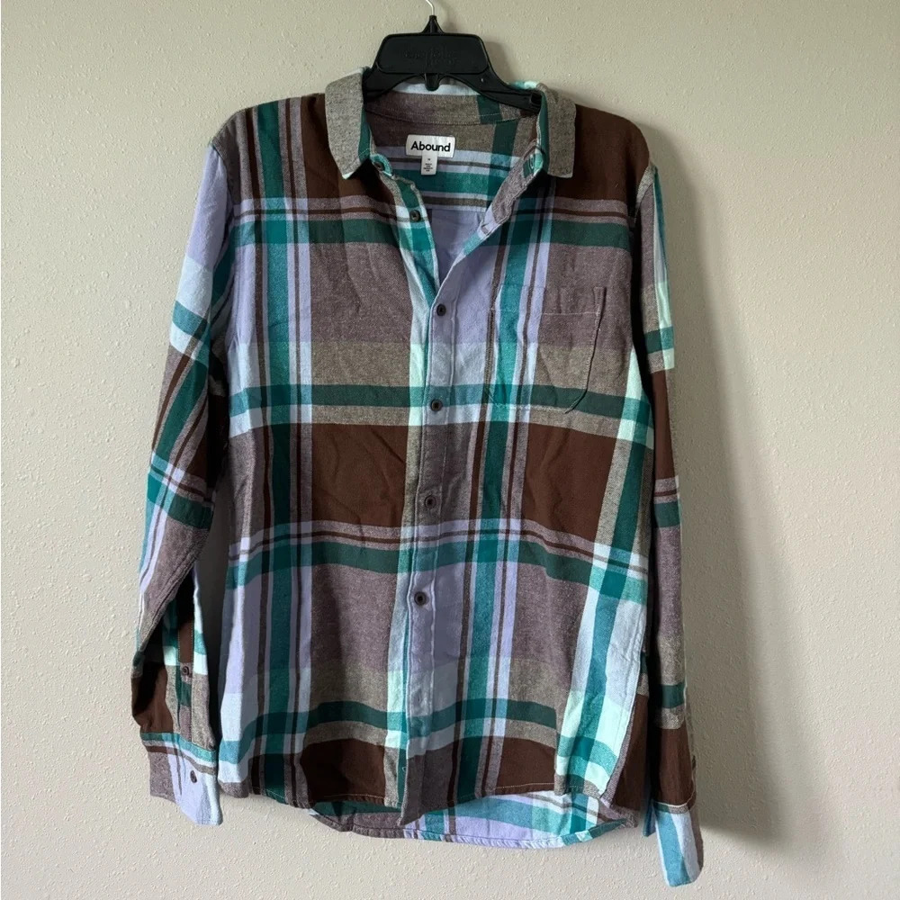 Abound Plaid Flannel Plaid Small Button Up